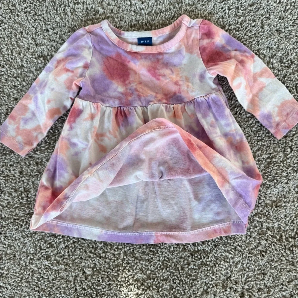 Old Navy Baby Girl Purple Tie-Dye Long-Sleeve Dress Spring dress Size 0-3 months
